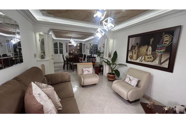 Casas, Venta en El Limonar