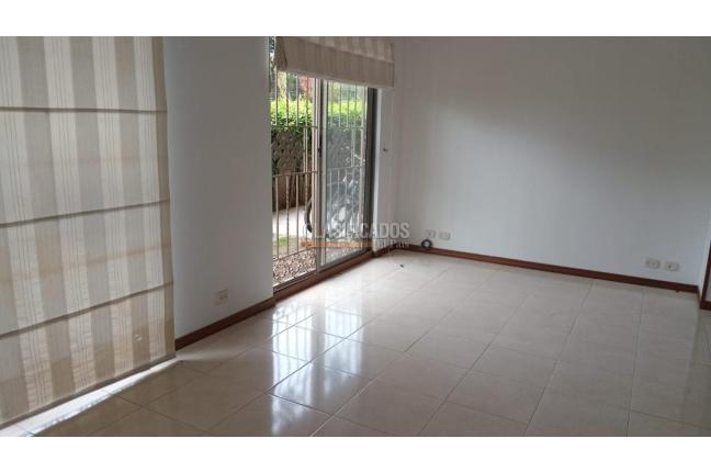 Casas, Venta, Prados del Limonar - $470.000.000