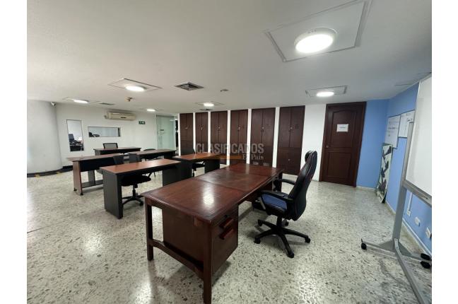 Edificios, Venta, Popular - $1.100.000.000