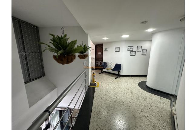 Edificios, Venta, Popular - $1.100.000.000