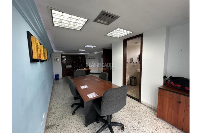 Edificios, Venta, Popular - $1.100.000.000