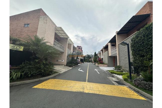 Casas, Venta, Ciudad Jardín - $1.300.000.000