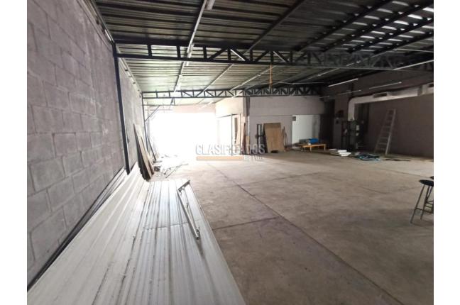 Locales y Bodegas, Alquiler, Barranquilla - $17.700.000