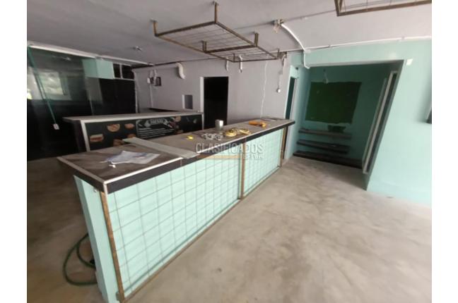 Locales y Bodegas, Alquiler, Barranquilla - $12.100.000