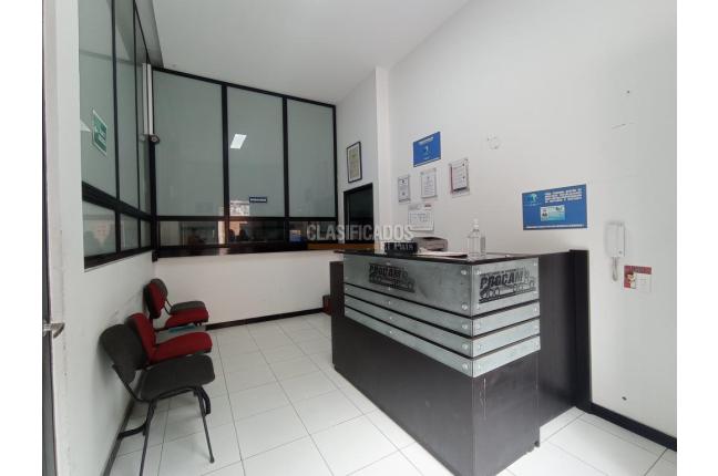 Locales y Bodegas, Venta, Bogotá - $2.400.000.000