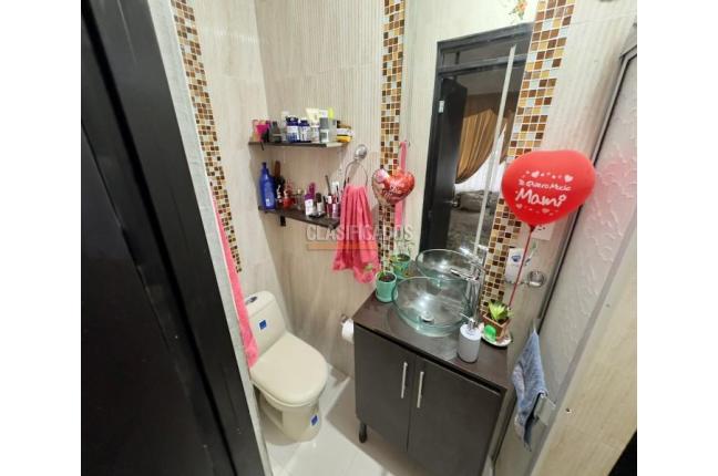 Casas, Venta, Guadalupe - $750.000.000