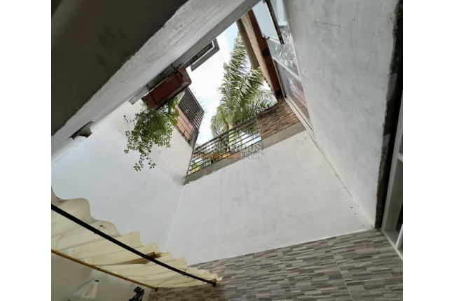 Casas, Venta, Guadalupe - $750.000.000