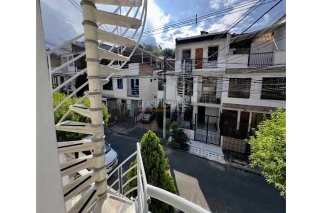 Casas, Venta, Guadalupe - $750.000.000