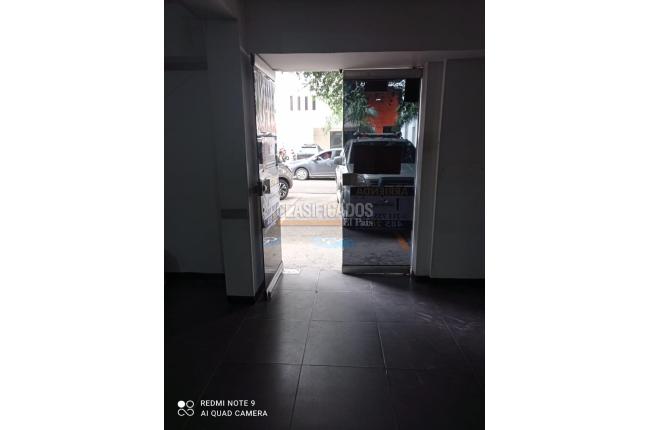 Edificios, Alquiler en Versalles