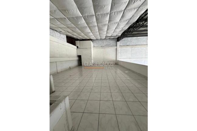 Locales y Bodegas, Alquiler, Pereira - $10.000.000