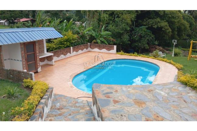 Fincas y Casas Campestres, Alquiler, Dapa - $5.500.000