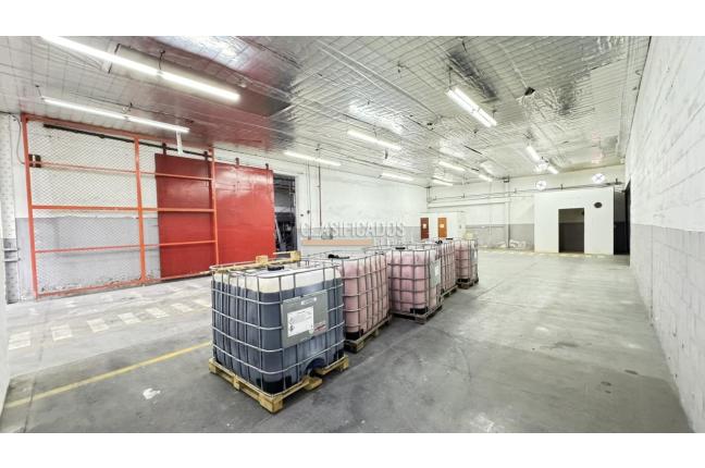 Locales y Bodegas, Alquiler, Industrial - $6.000.000
