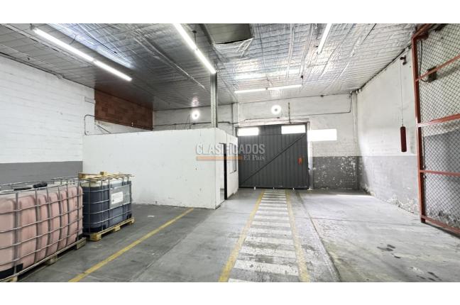 Locales y Bodegas, Alquiler, Industrial - $6.000.000
