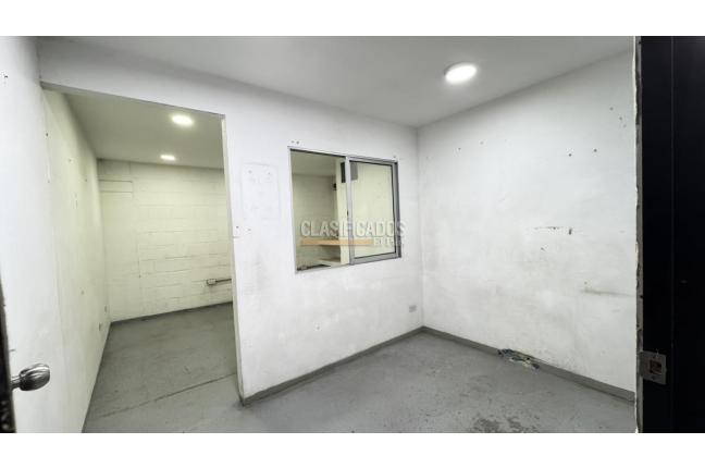 Locales y Bodegas, Alquiler, Industrial - $6.000.000