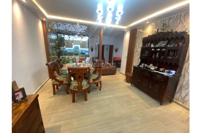 Casas, Venta, Prados del Norte - $1.100.000.000