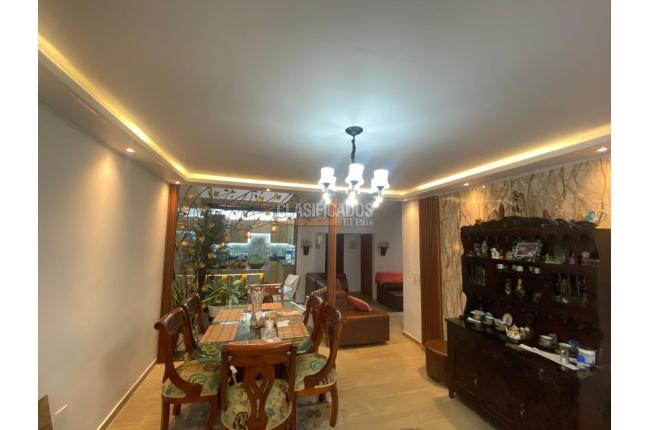 Casas, Venta, Prados del Norte - $1.100.000.000