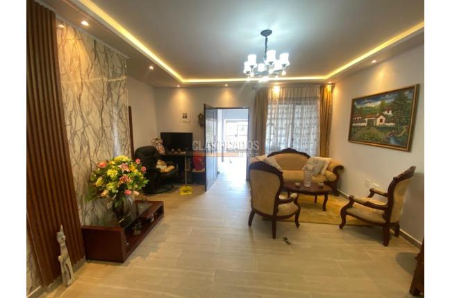 Casas, Venta, Prados del Norte - $1.100.000.000