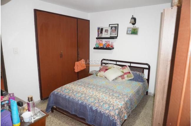 Casas, Venta, La Merced - $690.000.000