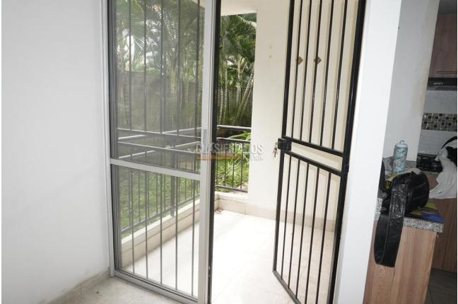 Apartamentos, Venta, Guabinas - $180.000.000