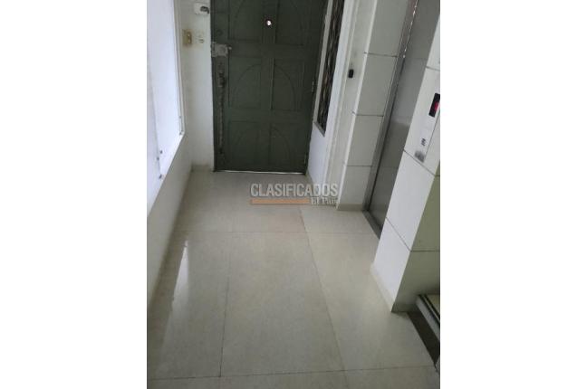 Edificios, Venta, Prados del Norte - $4.000.000.000