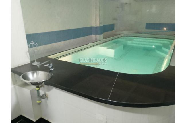 Edificios, Venta, Prados del Norte - $4.000.000.000