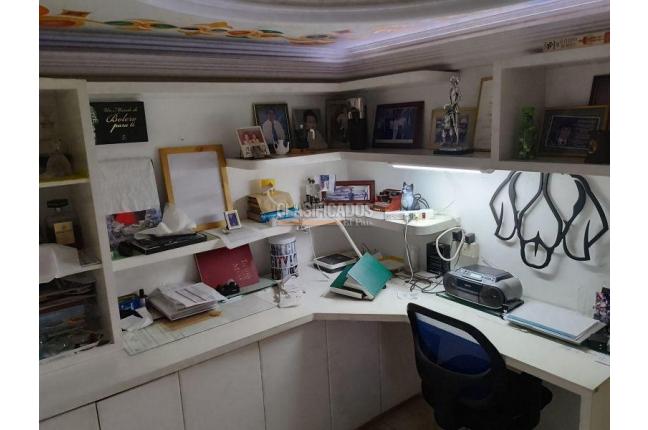 Edificios, Venta, Prados del Norte - $4.000.000.000