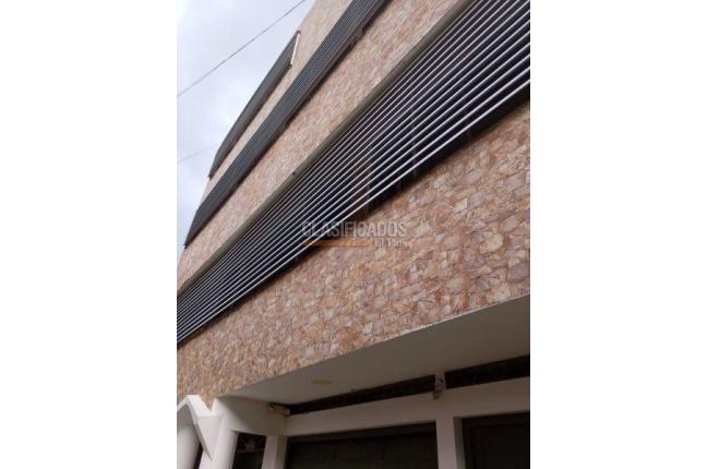 Edificios, Venta, Prados del Norte - $4.000.000.000