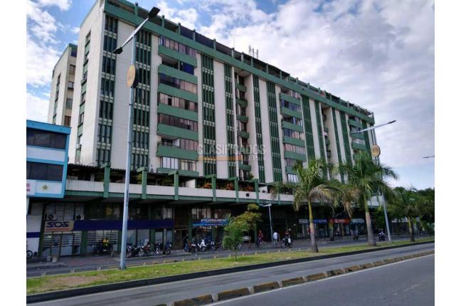 Oficinas y Consultorios, Venta en Santa Isabel