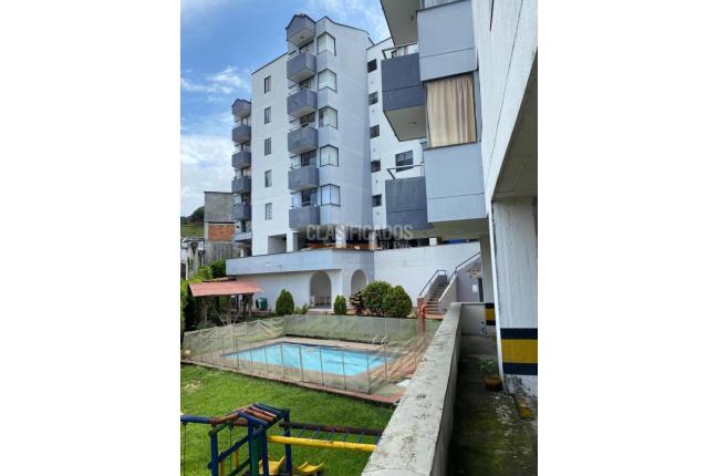 Apartamentos, Venta en Pereira
