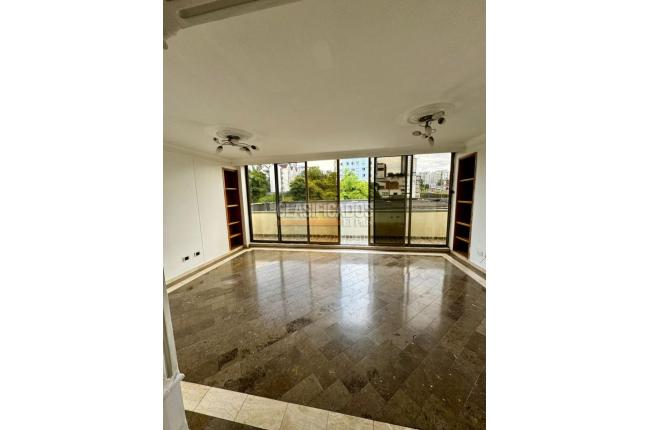 Apartamentos, Alquiler en Pereira