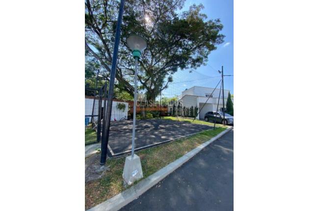 Casas, Venta, Paraíso de Ciudad Jardín