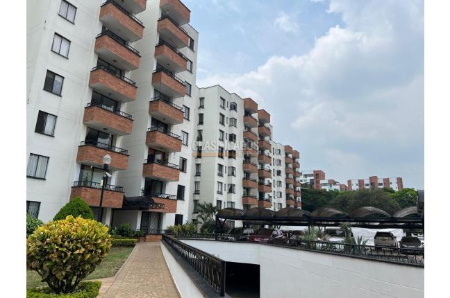 Apartamentos, Venta, La Hacienda - $415.000.000