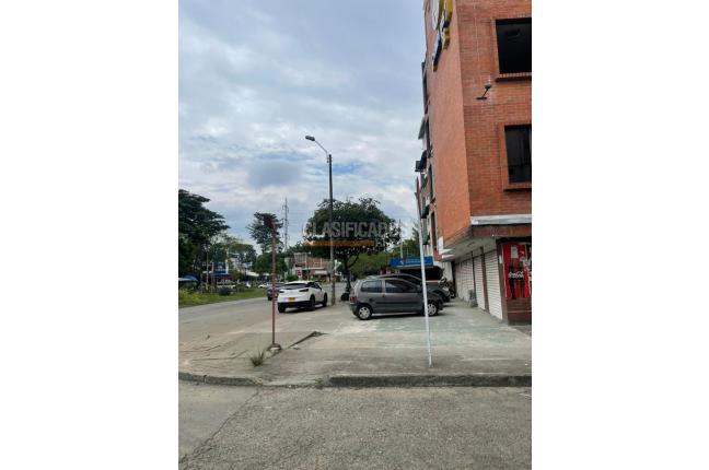 Edificios, Venta en Caney