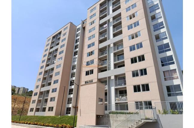 Apartamentos, Alquiler, Aguacatal - $1.200.000