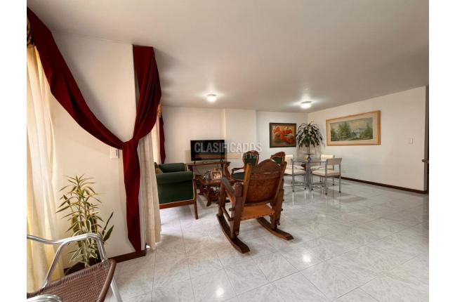 Apartamentos, Venta en Bella Suiza