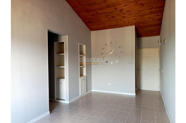 Apartamentos, Venta en Brisas del Limonar