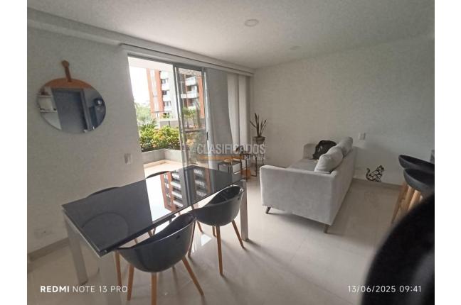 Apartamentos, Venta en Valle del Lili