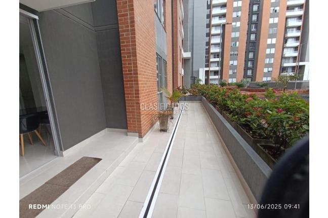 Apartamentos, Venta en Valle del Lili