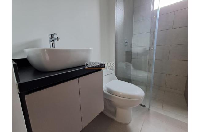 Apartamentos, Alquiler, Dos Quebradas - $2.500.000