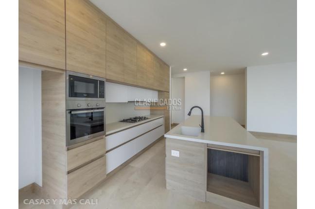 Apartamentos, Venta en Santa Mónica Residencial