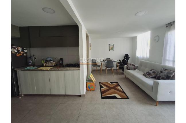 Apartamentos, Venta en Yumbo