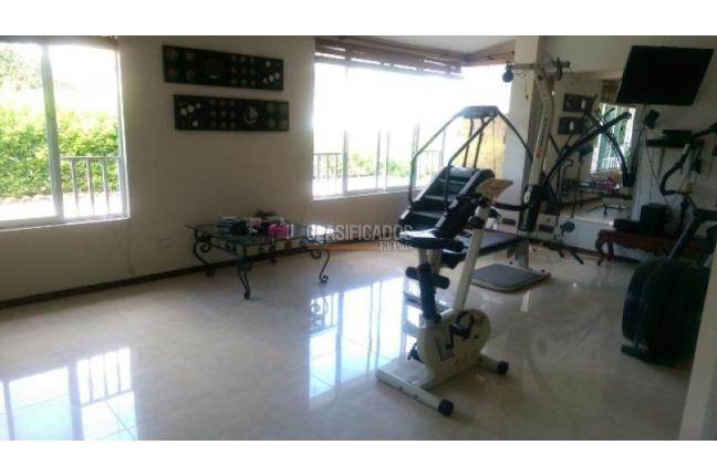 Casas, Venta, Ciudad Jardín - $2.700.000.000