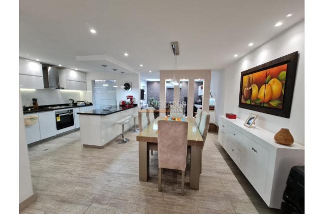 Casas, Venta en Las Quintas de Don Simón