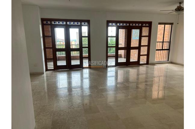 Apartamentos, Venta en Juanambú