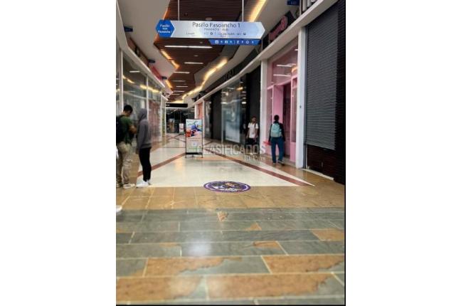 Locales y Bodegas, Alquiler, Centro Ccial. Unicentro - $8.500.000