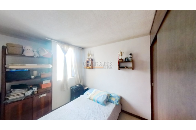Apartamentos, Venta, Primero de Mayo - $240.000.000