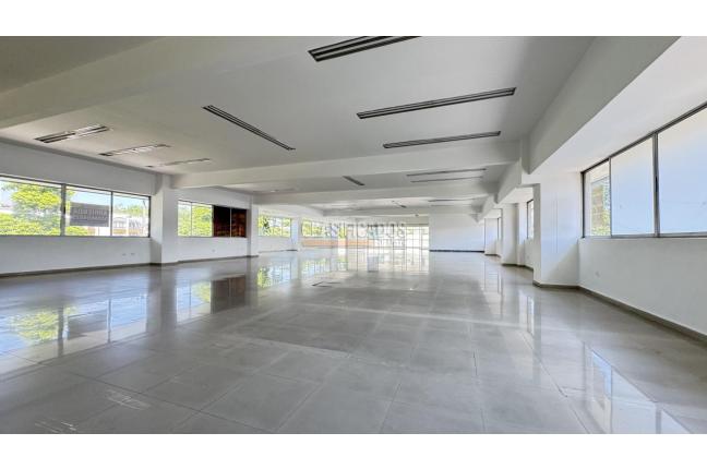 Oficinas y Consultorios, Alquiler en Ciudad Capri