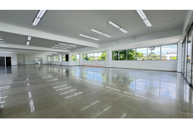 Oficinas y Consultorios, Alquiler en Ciudad Capri