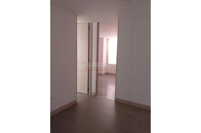 Apartamentos, Venta, Cristales - $990.000.000