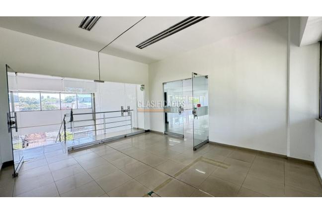 Oficinas y Consultorios, Alquiler, Capri - $6.830.000